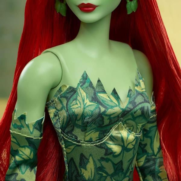Ядовитый Плющ с аксессуарами / Poison Ivy "DC Batman 85th Anniversary" от Mattel ( около 30 см.)