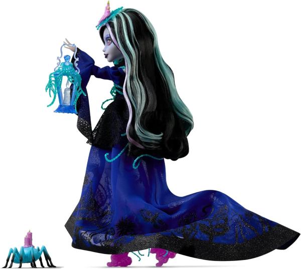 Ленор Лумингтон с питомцем и аксессуарами / Lenore Loomington от Mattel