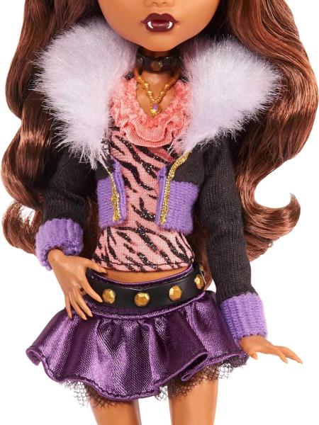 Клодин Вульф базовая (репродукция 2025г.) с питомцем от Mattel