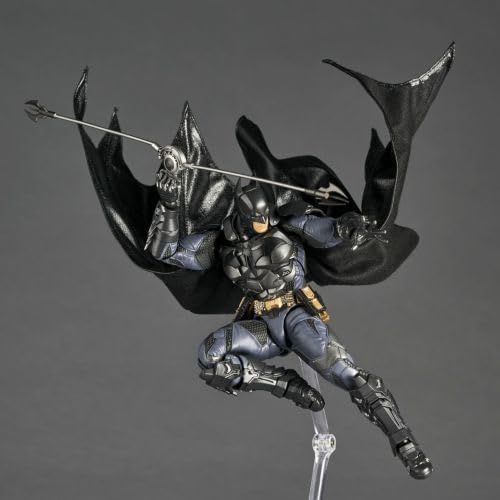 Бэтмен с оружием и аксессуарами "Аркхем Найт" / Revoltech Amazing Yamaguchi (16 см.) от Kaiyodo