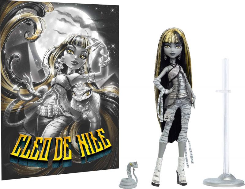Клео де Нил с питомцем "Reel Drama" (2025г.) от Mattel