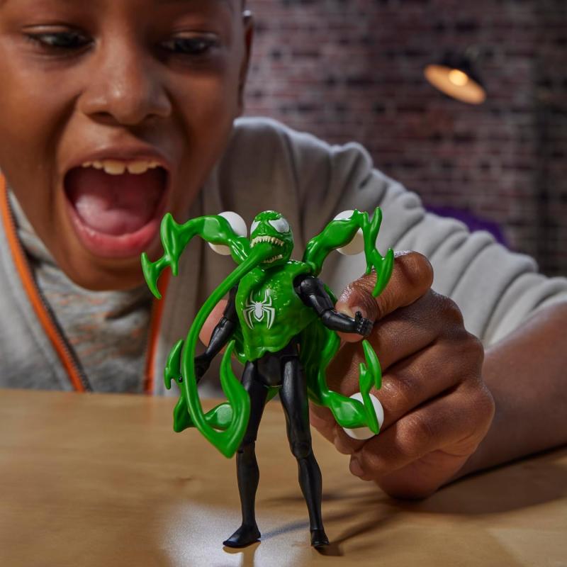 Майлз Моралес с аксессуарами Венома (10 см.) от Hasbro