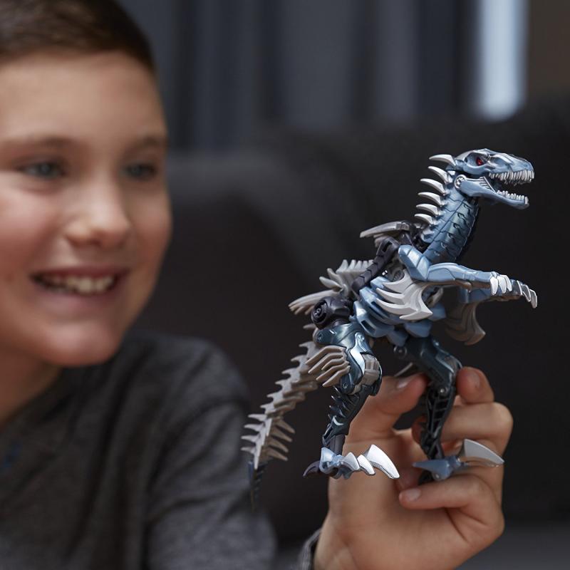 Динобот Слеш с оружием по фильму "последний рыцарь" (12 см.) от Hasbro
