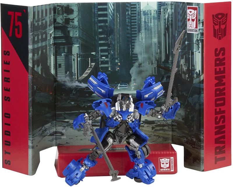 Джолт с оружием SS75 "месть падших" (12 см.) от Hasbro / Takara