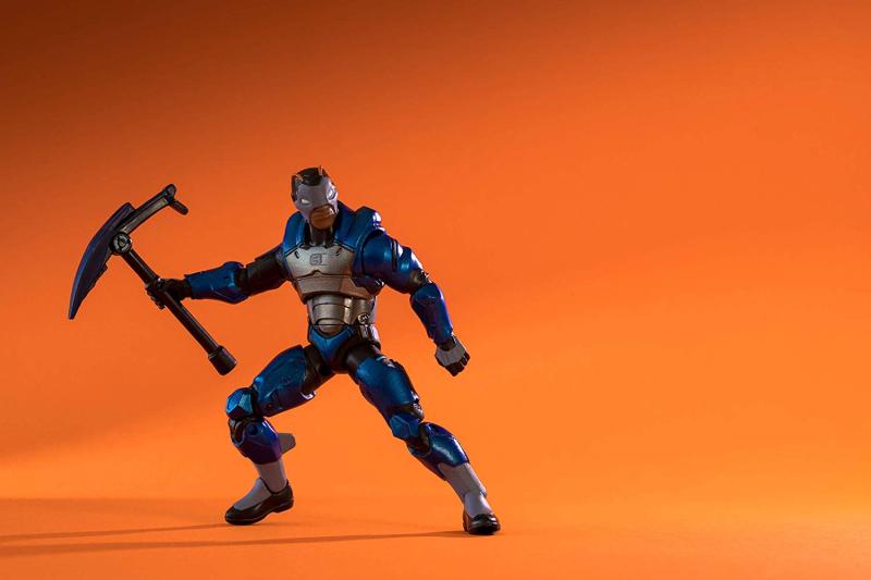 Карбид с аксессуарами / FortNight Carbide (10.2 см.) от Jazwares
