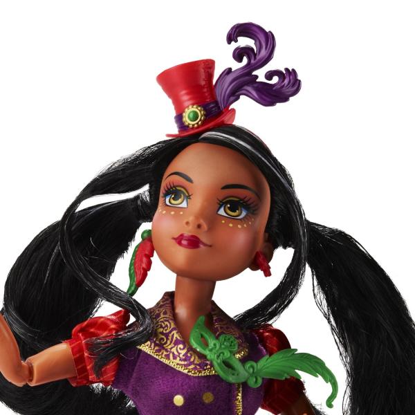 Фредди базовая с аксессуарами "Наследники" от Hasbro