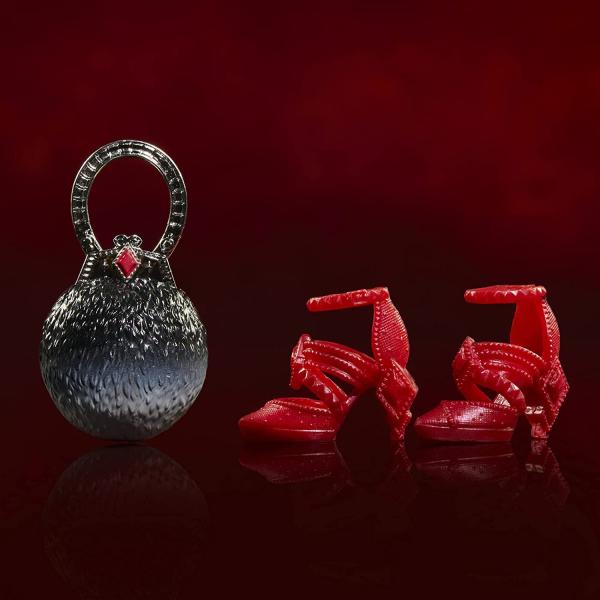 Круэлла де Виль с аксессуарами "Style series" (28 см.) от Hasbro