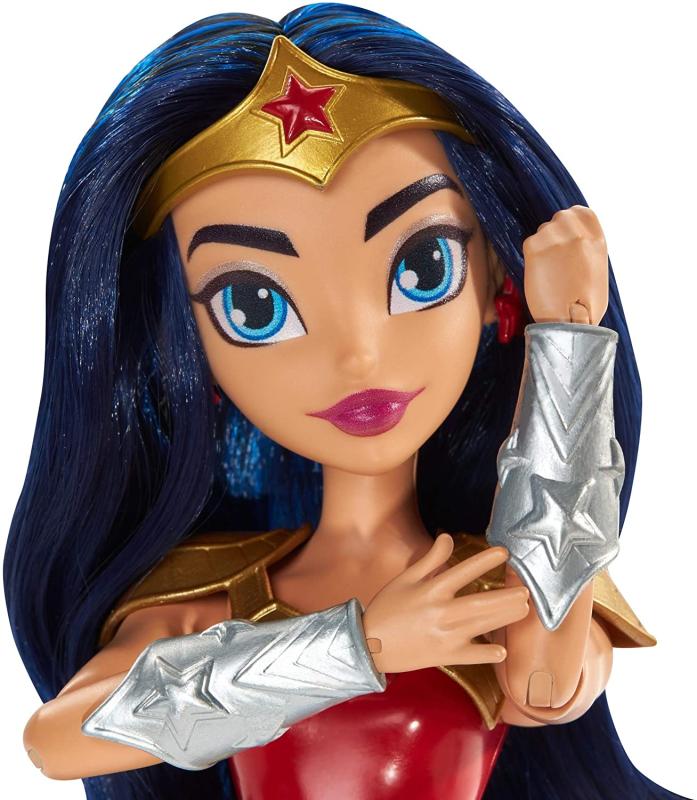 Куколка - подросток Чудо-женщина с аксессуарами "Super Hero Girls" (26 см.)