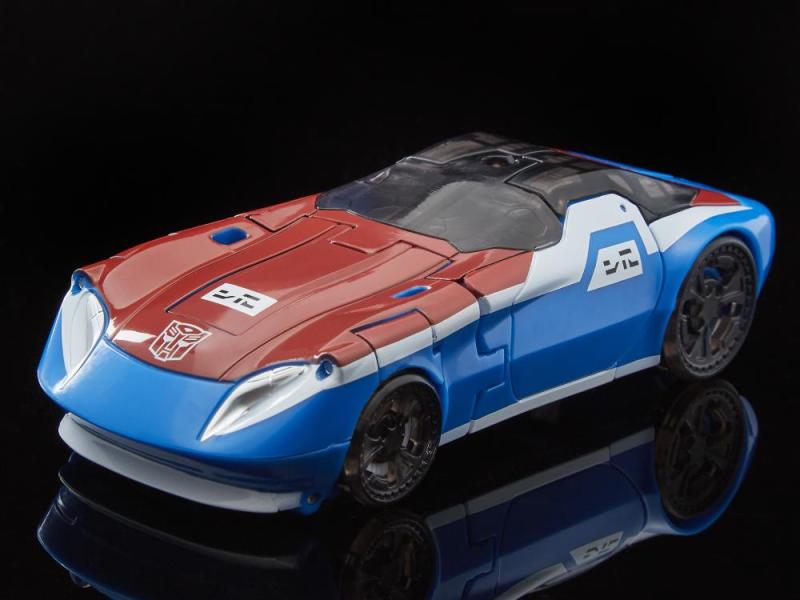 Смоукскрин с оружием "война за Кибертрон" (12 см.) от Hasbro / Takara